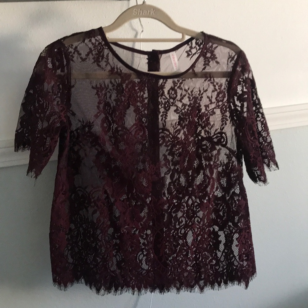 Maroon Leis Blouse